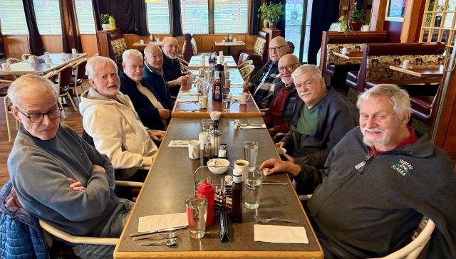PTN lunch 25 11b