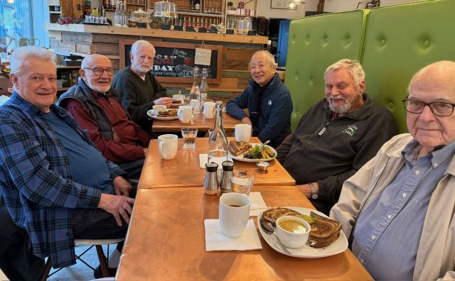 PTN lunch 25 12a